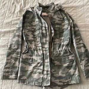 Size S - Camo jacket